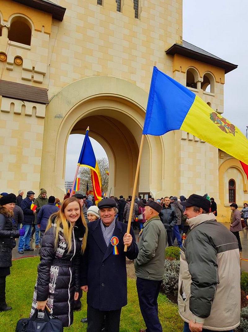 Întâlnire de istorie. Români din Basarabia la Alba Iulia de Ziua Națională a României