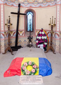 rusine nationala mormant Alecsandri Mircesti interior (3)