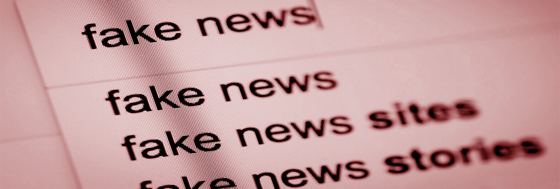 recenzie de lansare de carte satiră despre ştirile false fake news şi homo digitalus slider